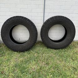 LT275/70R18 125 MasterCraft 