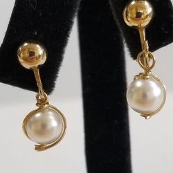 Earrings Gold Plated White Beads