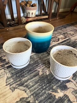 Flower pots