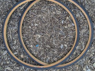 700x35 Bicycle Tires