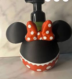 Hand soap holders