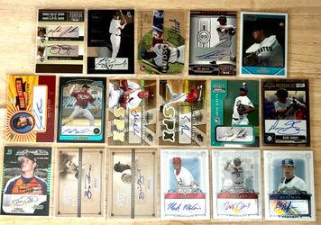 17 MLB on Card Autographs 2002 to 2011 NM/M Condition