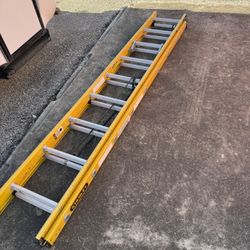 20’ Fiberglass Extension Ladder