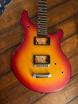 Washburn Maverick BT-2 –  Guitar $115 OBO