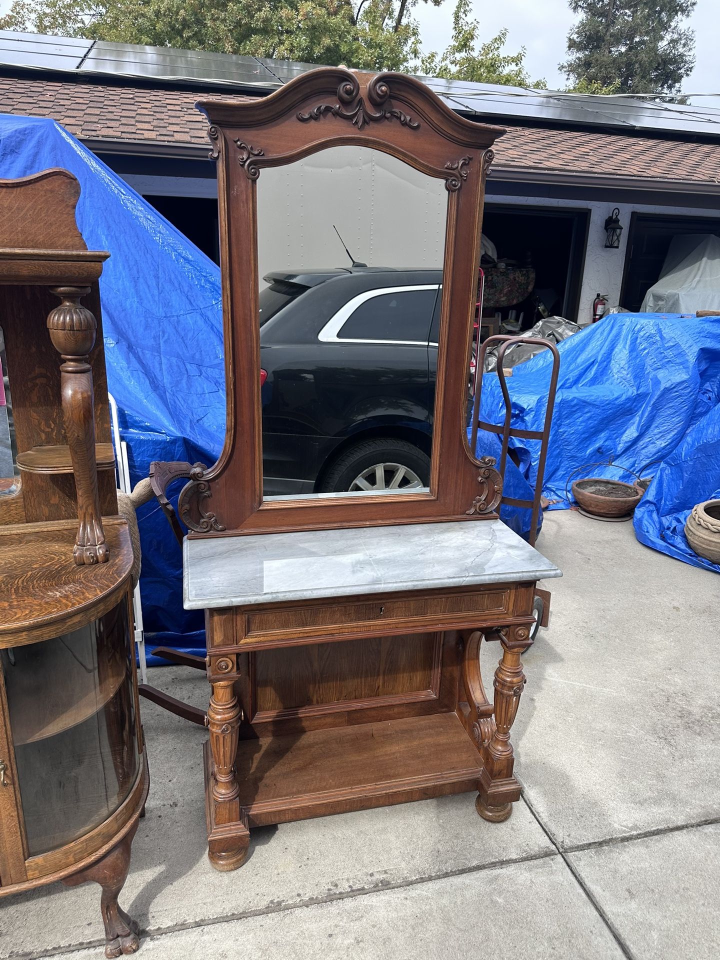 Beautiful Antique Hardwood hall Tree With mirror