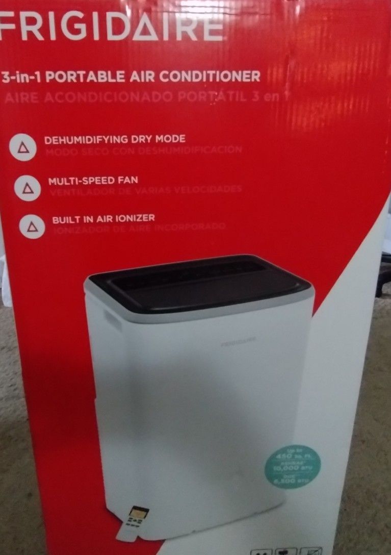 Frigidaire 3 In 1 Air Conditioner, Ionizer, Dehumidifier