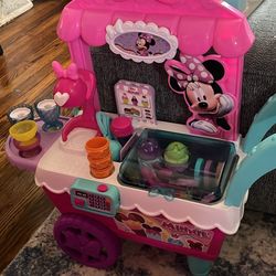 Minnie Ice Cream Cart