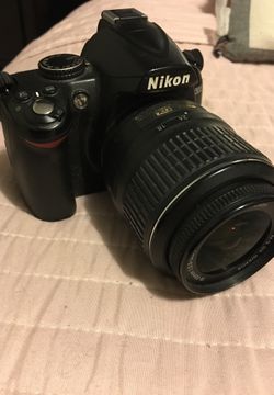 Nikon DSLR D3000