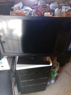32" TV