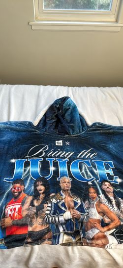 WWE X MINUTE MAID hooded blanket