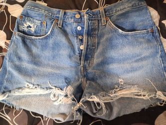 501 levi shorts