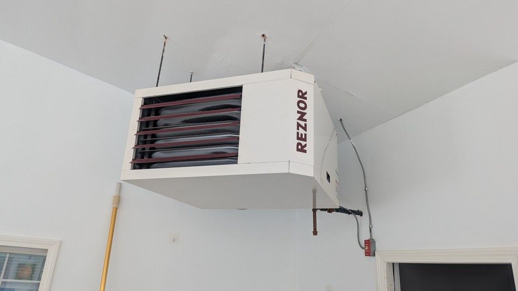 200,000 BTU Commercial Heater