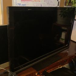 42” Vizio HDTV 