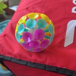 Light Up Suction Ball