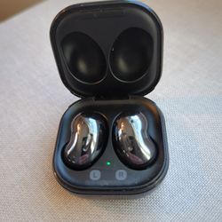 Samsung Galaxy Buds Live  Like NEW
