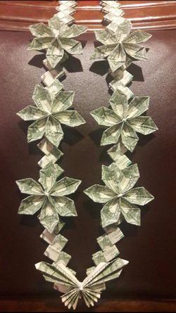 All money Lei