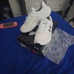 Under Armour Shoes