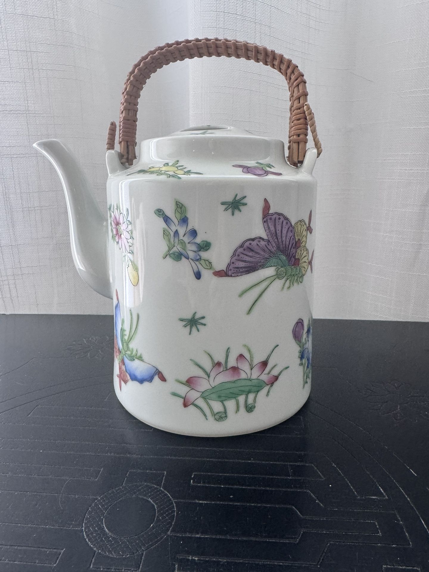 Vintage Saks Fifth Avenue Chinese Floral Teapot – Hong Kong