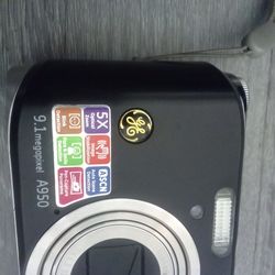 Digital camera GE sd card included 40$ $$