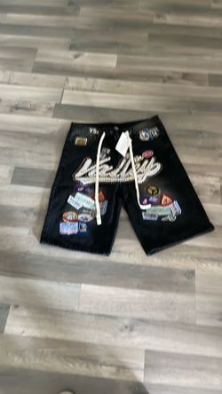 Vale shorts size 36 brand new