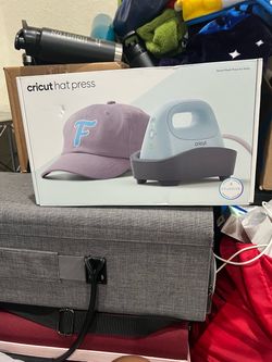 Cricut Hat Press Smart Heat Press