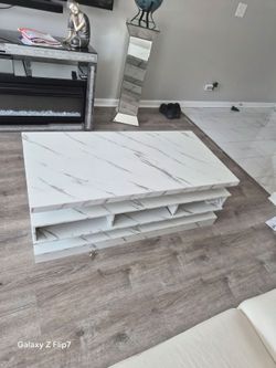 Cocktail table