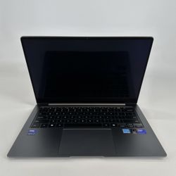Samsung Galaxy Book 5 Pro, 14”, 1 Tb. Laptop