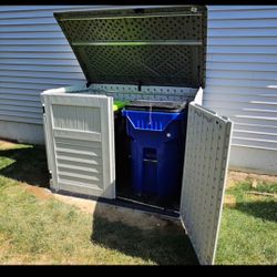 New Outdooree Trash Can Storage