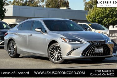 2023 Lexus ES 300h