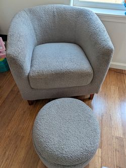 Swivel chair and ottoman
