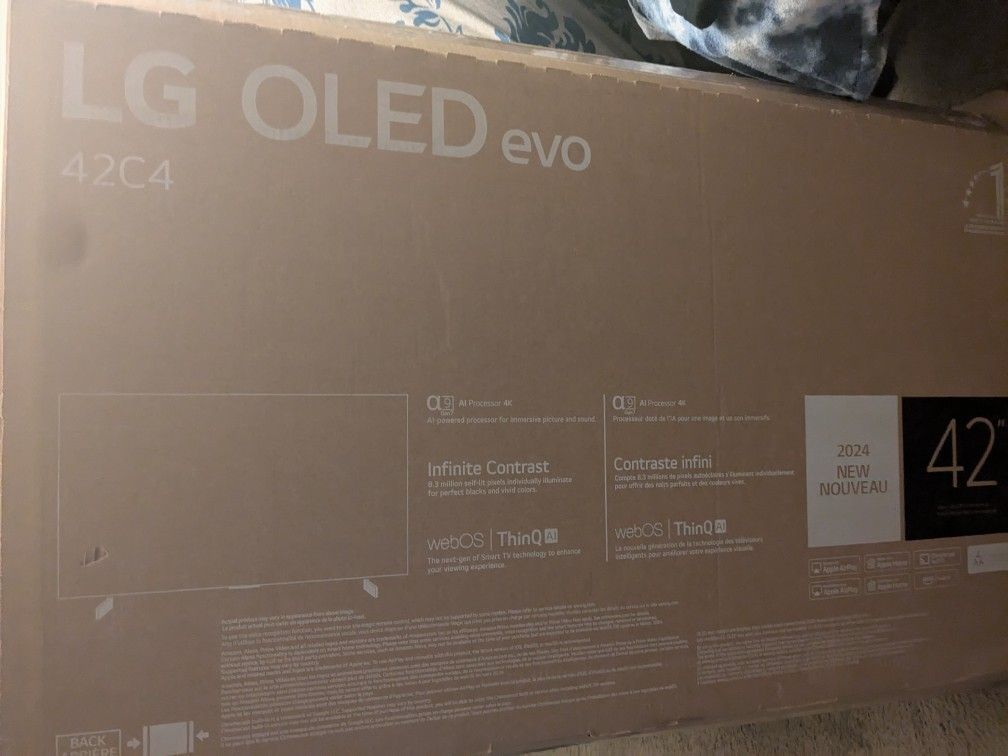 LG OLED EVO 42 INCH FLAT SCREEN TV