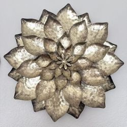 Gold Flower Wall Decor✨