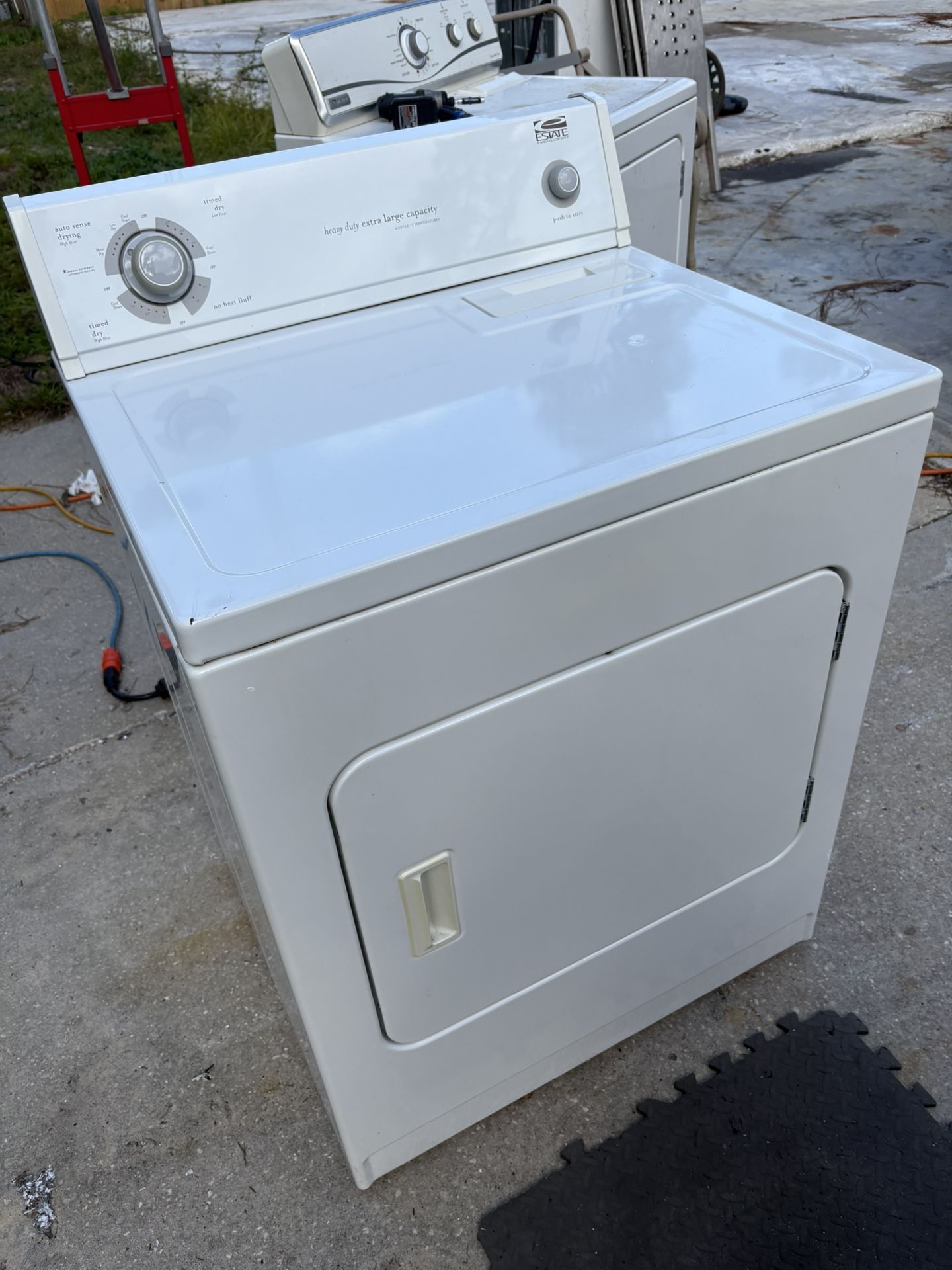 *Just Serviced* Estate by Whirlpool Super Capacity Dryer