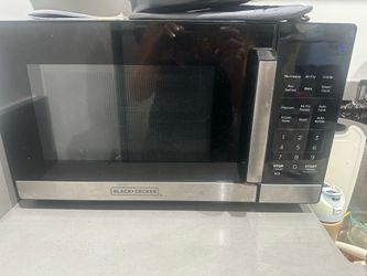 Black Decker Air Fryer/Microwave READ DESCRIPTION