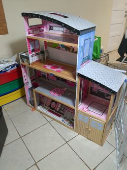 Doll House
