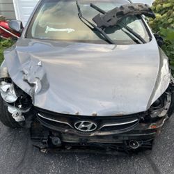 For Parts Totaled 2013 Hyundai Elantra 