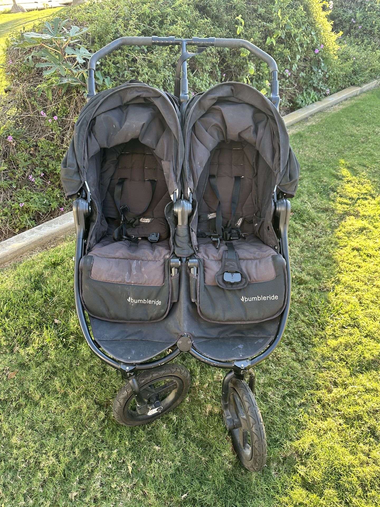Bumbleride Double Stroller