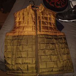Local Boy Outfitters Reversible Vest XL 