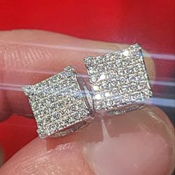 8mm Men's Moissanite 18kt White Gold Plated Sterling Silver Square Stud Earrings.