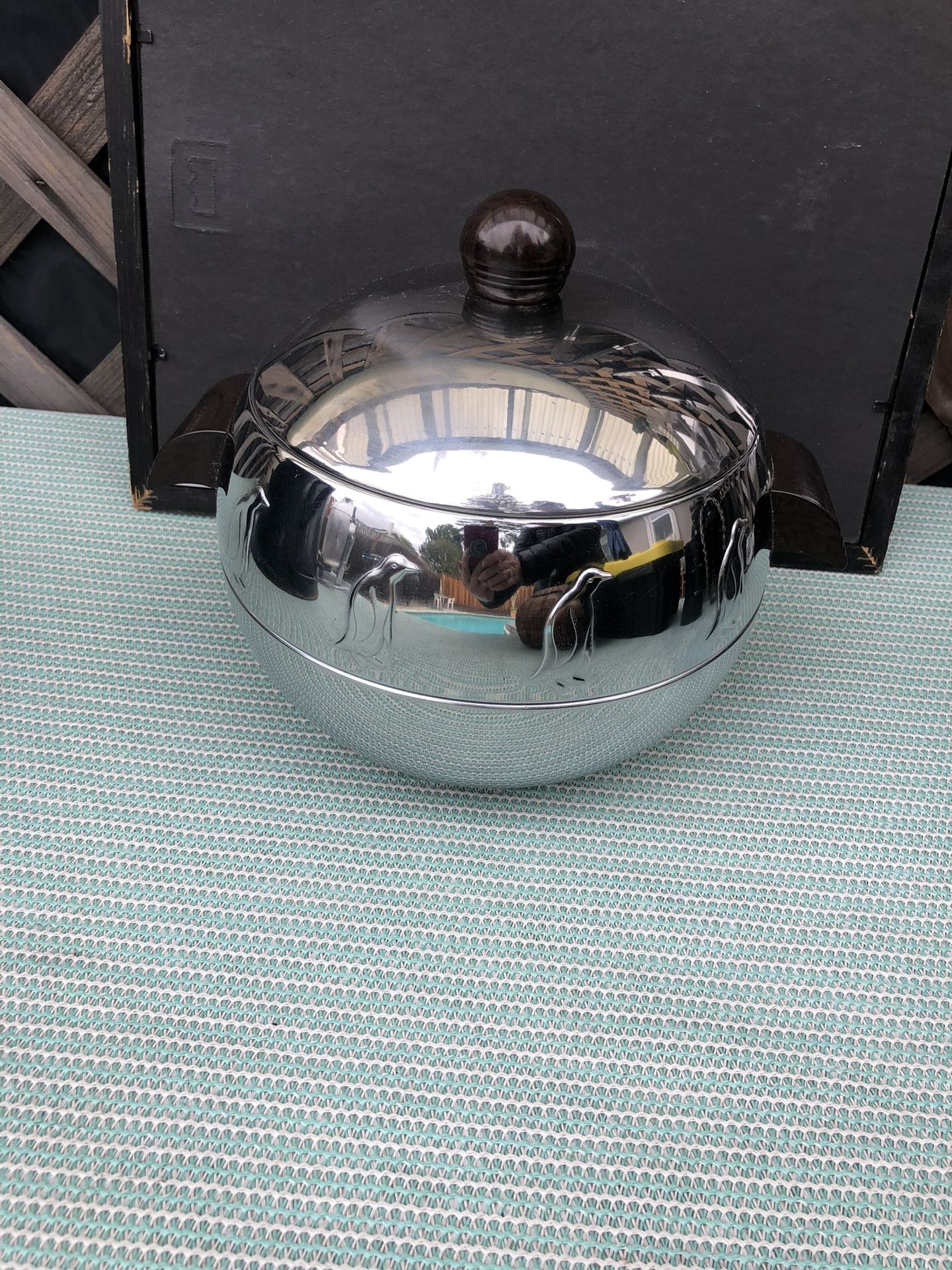 Vintage West Bend Penguin hot/cold server