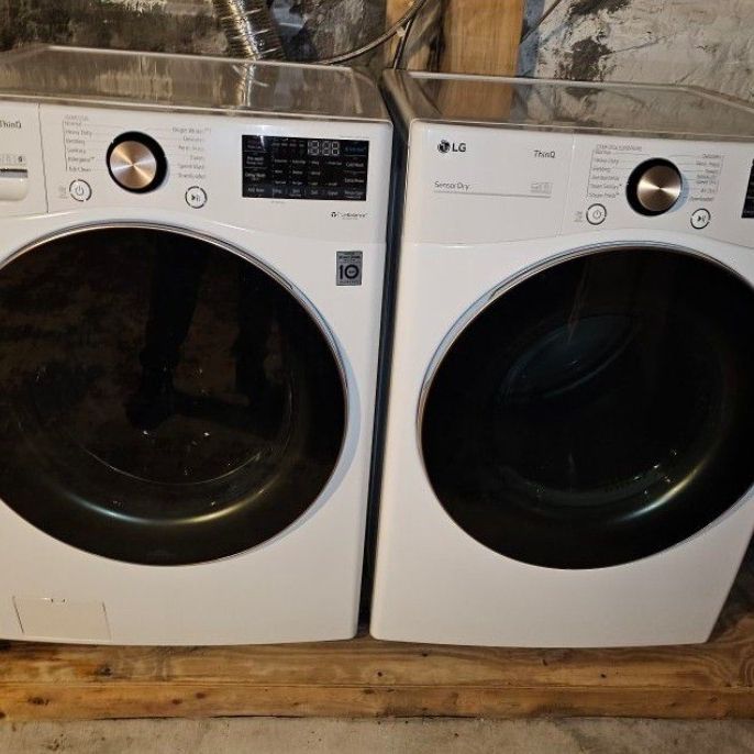 LG THINQ WASHER AND DRYER 