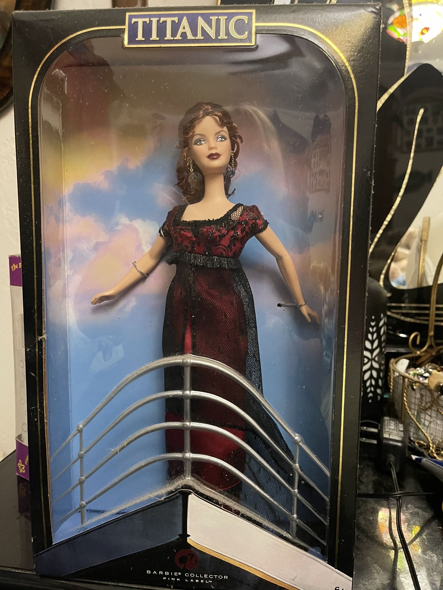 onderdelen onderwerp Klein Barbie Titanic Doll Pink Label Collector Doll for Sale in Largo, FL -  OfferUp