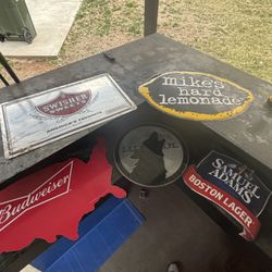 Bar Signs Lot