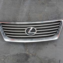 2006-2009 Lexus ES350 Complete Grill With Emblem Oem. 