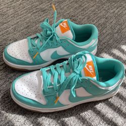 Dunks 8.5 Women