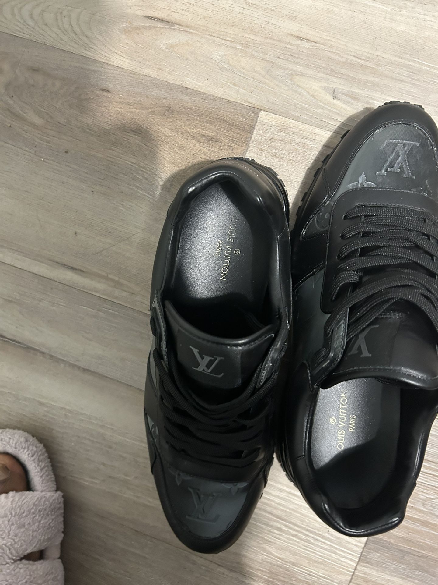 Lv Sneaker 