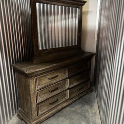 Washed Gray Dresser With Mirror 