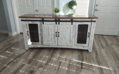 Beautiful 70" Farmhouse/rustic TV Stand 