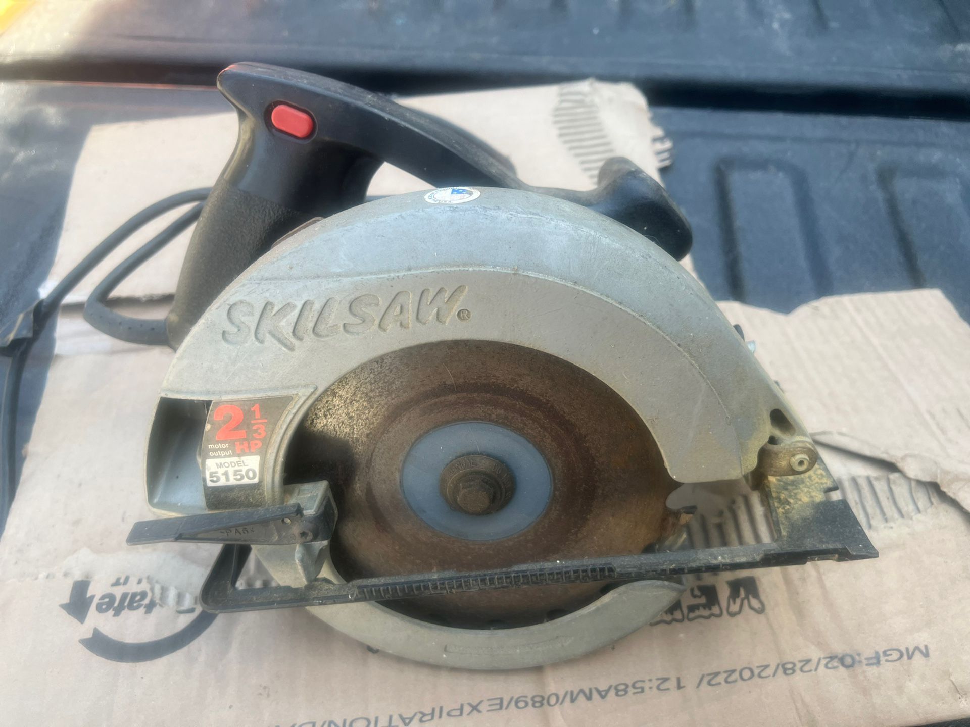 skil 2 1/3 horsepower  7”circular Electric Saw