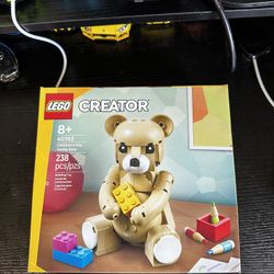 40763 Children’s Day Teddy Bear Lego 